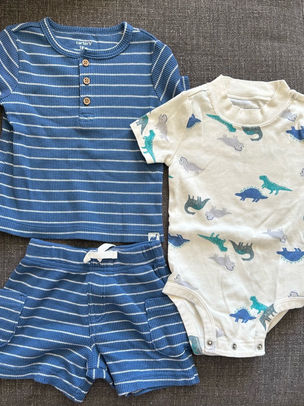 5/$25 Carter's Blue Striped Henley Set with Dino Print Bodysuit Size 12-18M